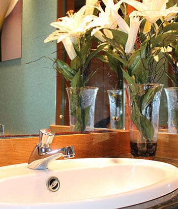 luxury-toilet_hire-newton-abbot Luxury Toilet Hire Newton Abbot